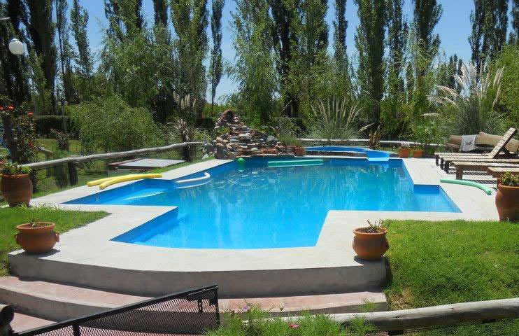 El Pueblo Escondido Complejo Turístico de Cabañas